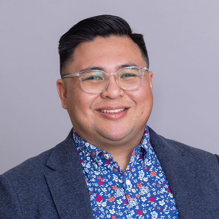 Headshot of Dr. Dale Dagar Maglalang